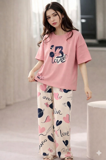 (New) Pink Love Half Sleeves Printed PJ Set For Her